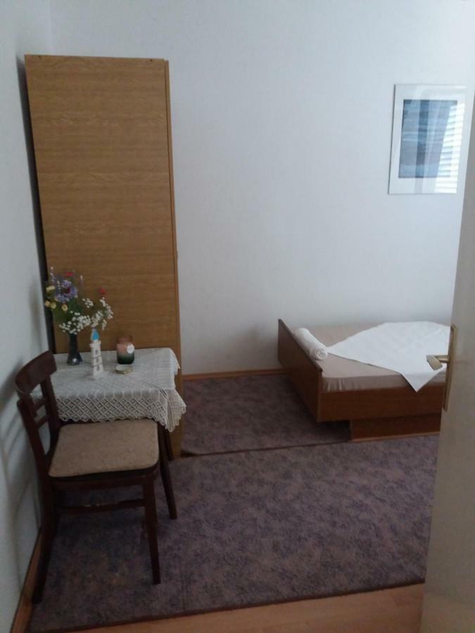 Apartman Nona Povljana Dış mekan fotoğraf